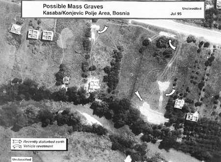 Konjević polje, označena mesta mogućih masovnih grobnica 1995. (NATO)